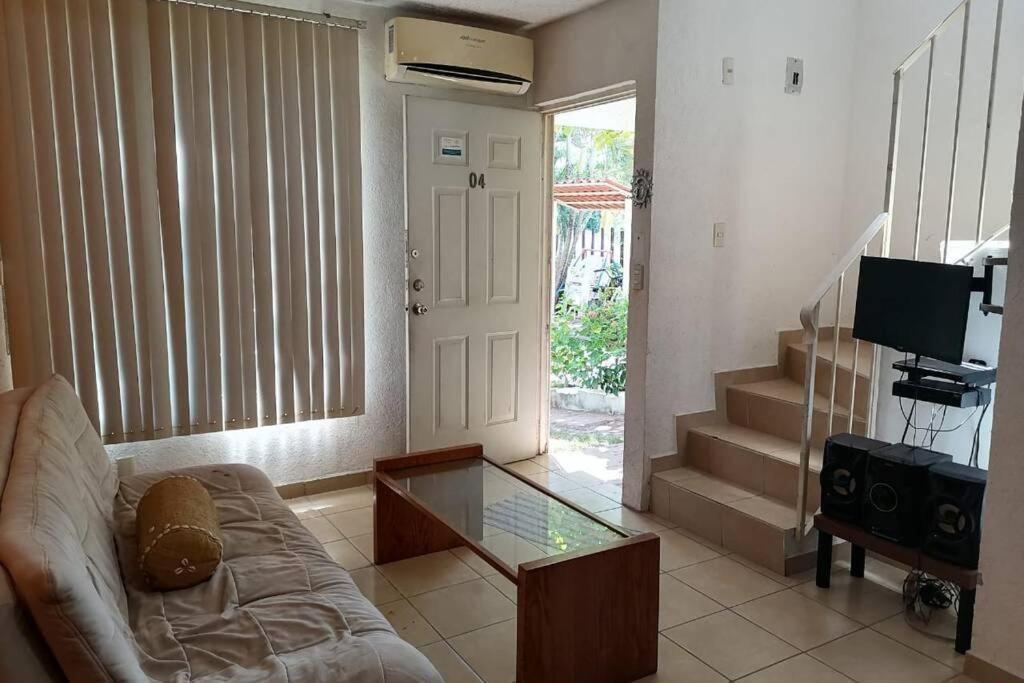 "Ximi Y Samy Home" Casa Con Alberca アカプルコ エクステリア 写真