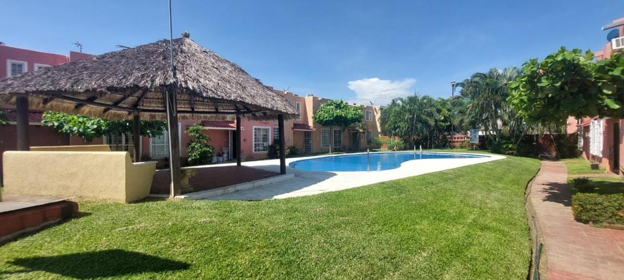 "Ximi Y Samy Home" Casa Con Alberca アカプルコ エクステリア 写真